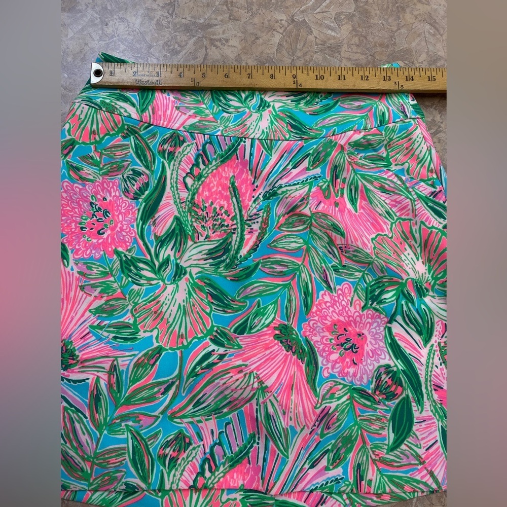 Lilly Pulitzer Jonas Skort Floral Pink and Green Women's Skirt Size 2 - Picture 6 of 7